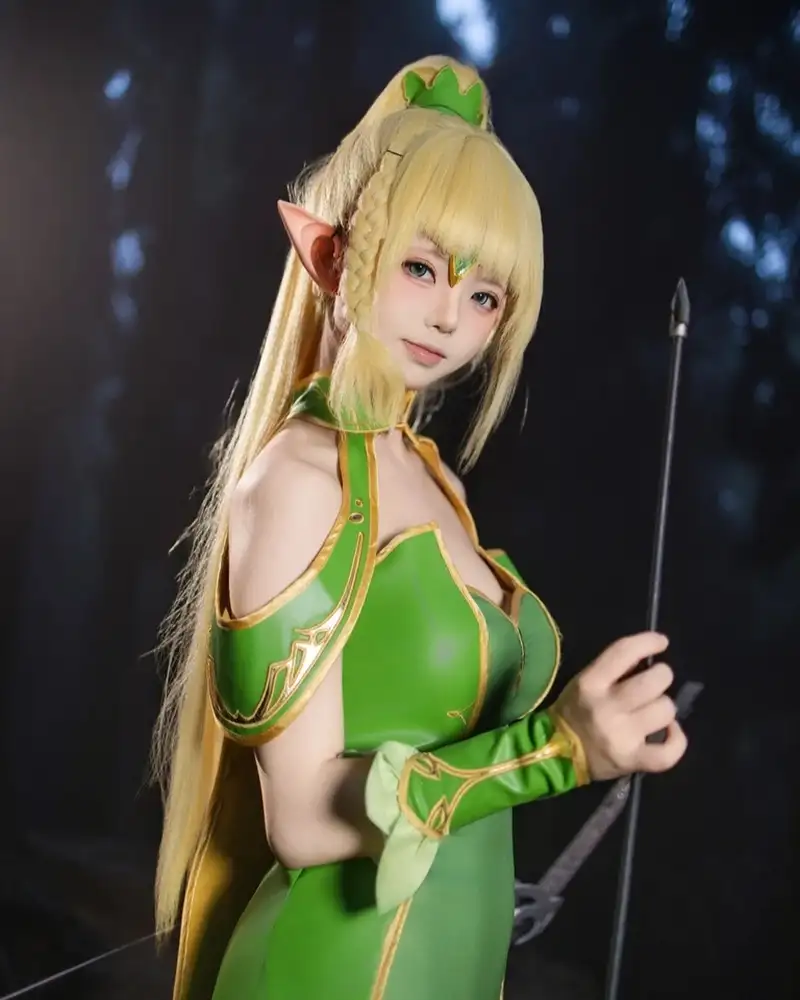 Cosplay anime nữ phong thái nhẹ nhàng và cuốn hút