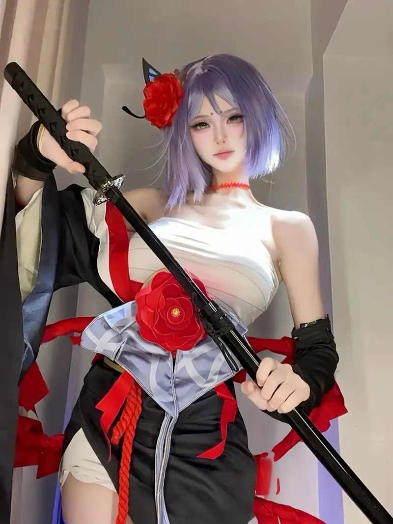 Gái xinh cosplay biểu cảm sinh động đầy sức hấp dẫn