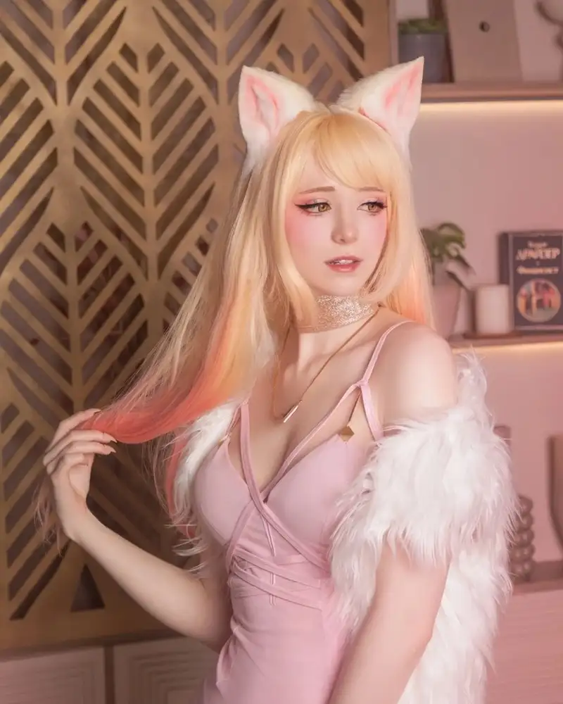 Gái xinh cosplay trang phục nổi bật thể hiện cá tính riêng