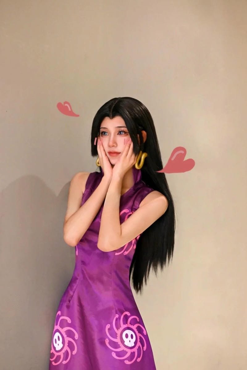 ảnh boa hancock cosplay dịu dàng và tinh tế