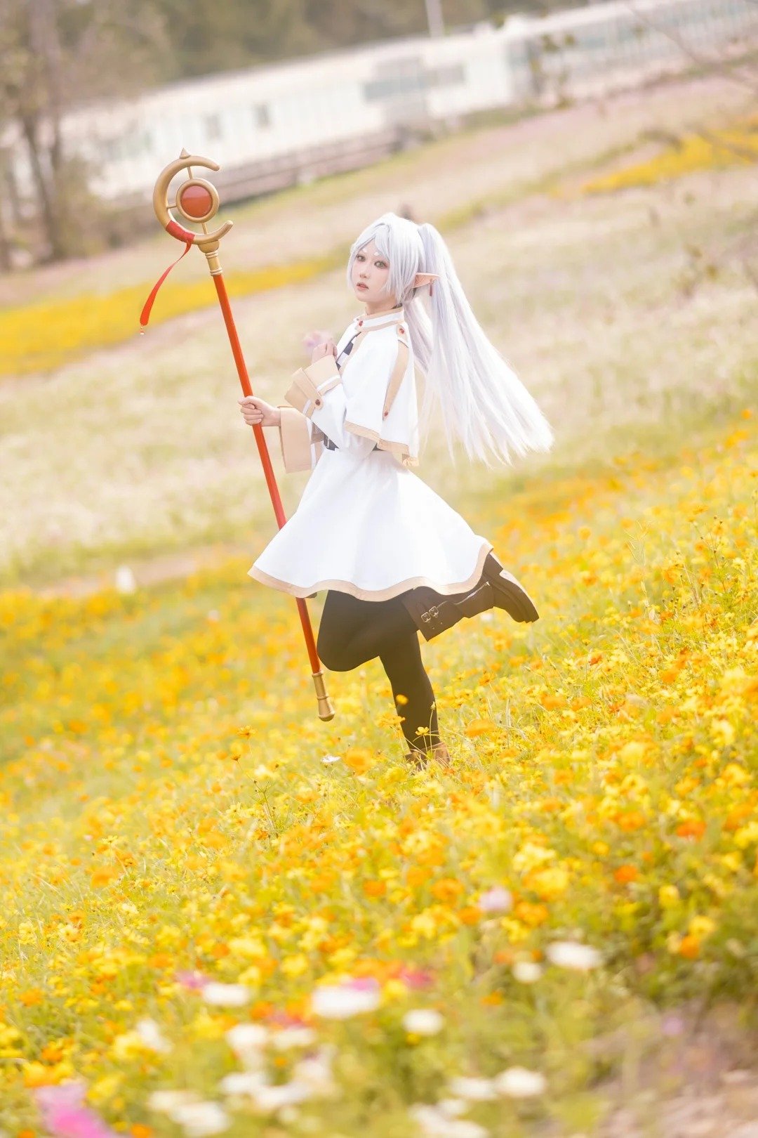 ảnh chụp cosplay Frieren chất lượng cao