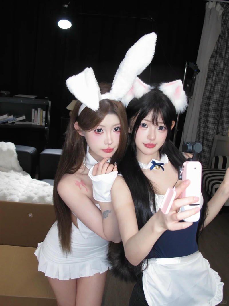 ảnh cosplay hầu gái đáng yêu tinh tế