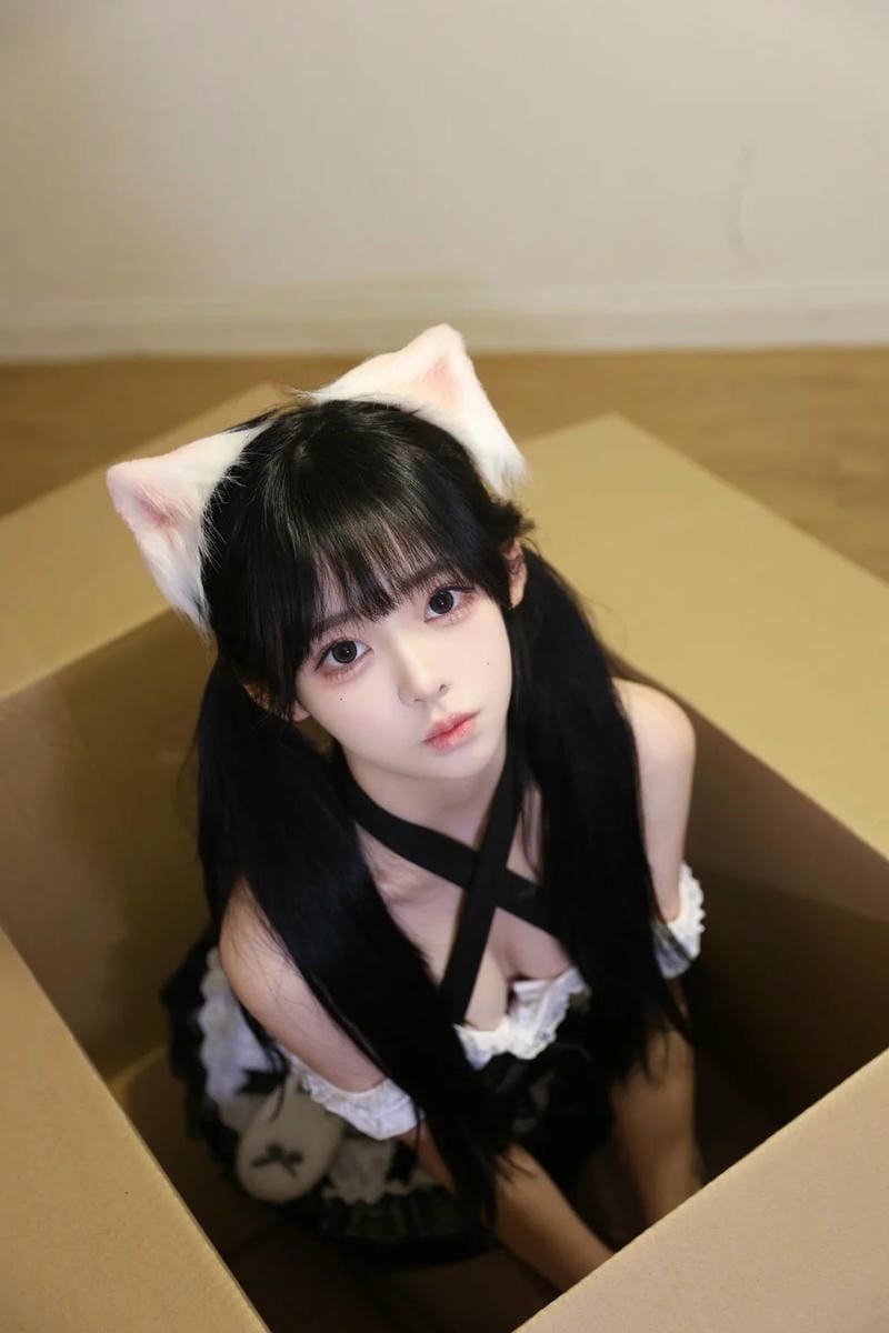 ảnh cosplay mèo hóa thân đáng yêu