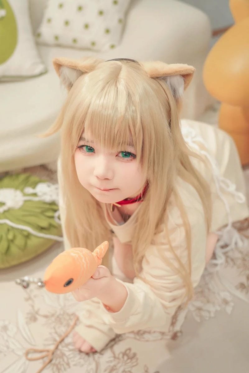 ảnh cosplay mèo hóa trang mềm mại