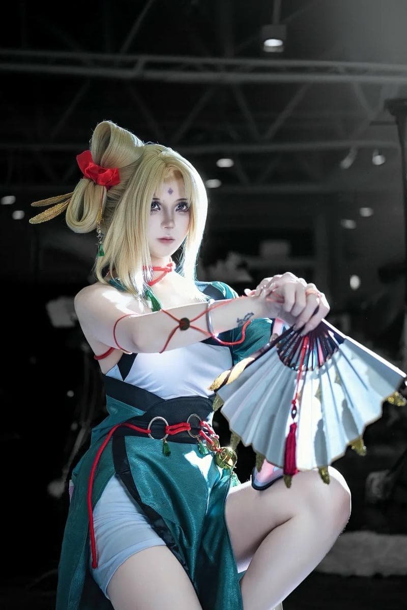 ảnh cosplay tsunade cực chi tiết