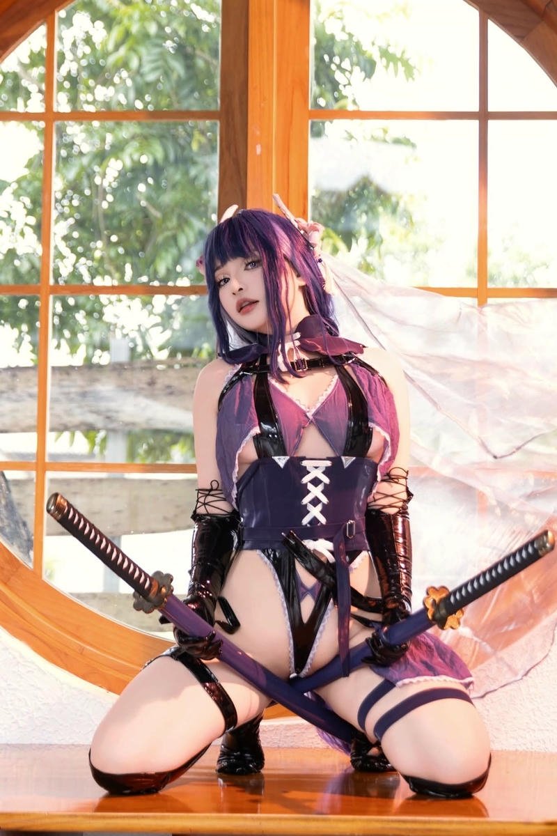 ảnh gái xinh cosplay body quyến rũ