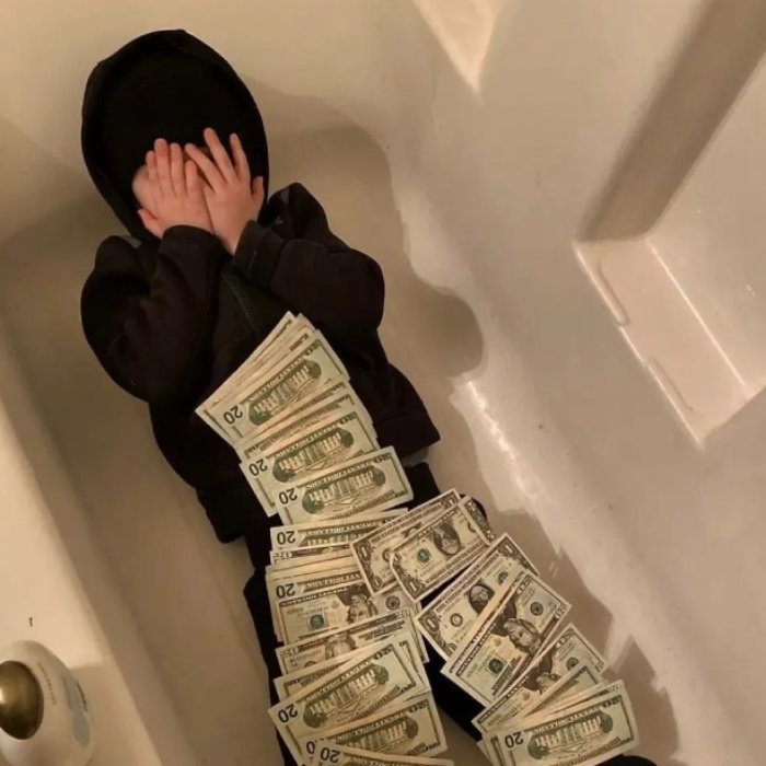 cách nhìn thẳng vấn đề meme tiền