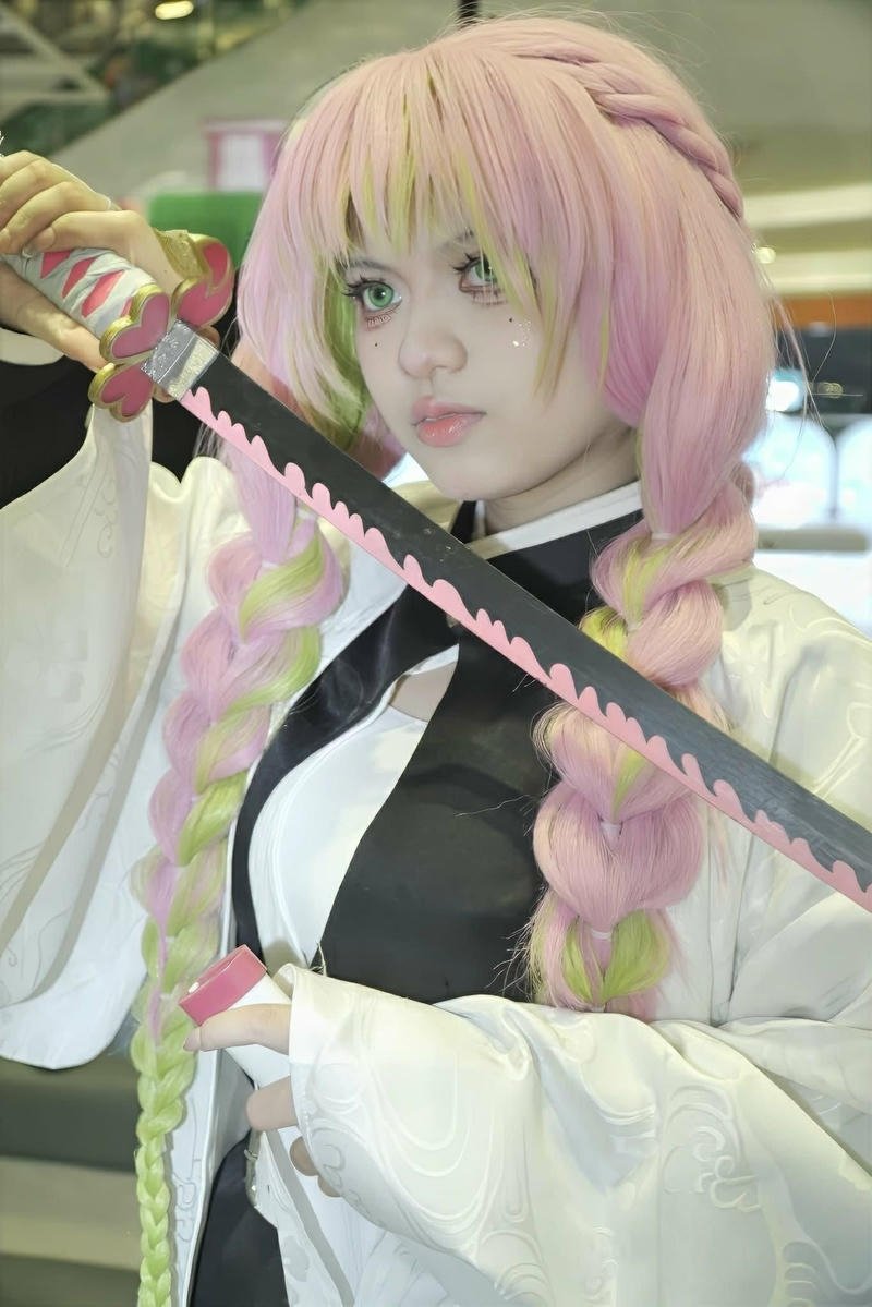cosplay anime nữ tạo dựng hình ảnh cổ trang