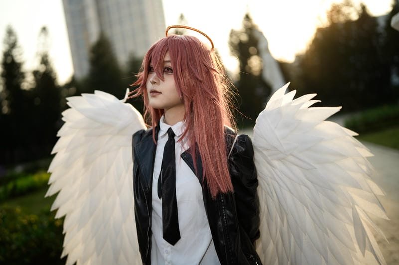 hình cosplay ánh sáng mềm mại dịu nhẹ