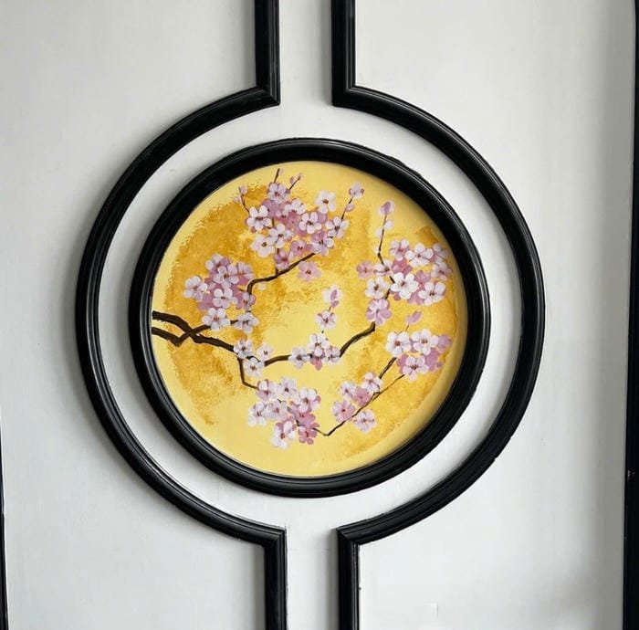 mẫu tranh hoa đào treo phòng khách sang trọng