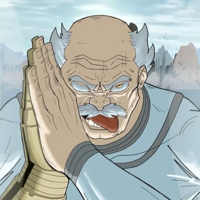 Ảnh chế hài hước ông già chắp tay cầu nguyện lạ