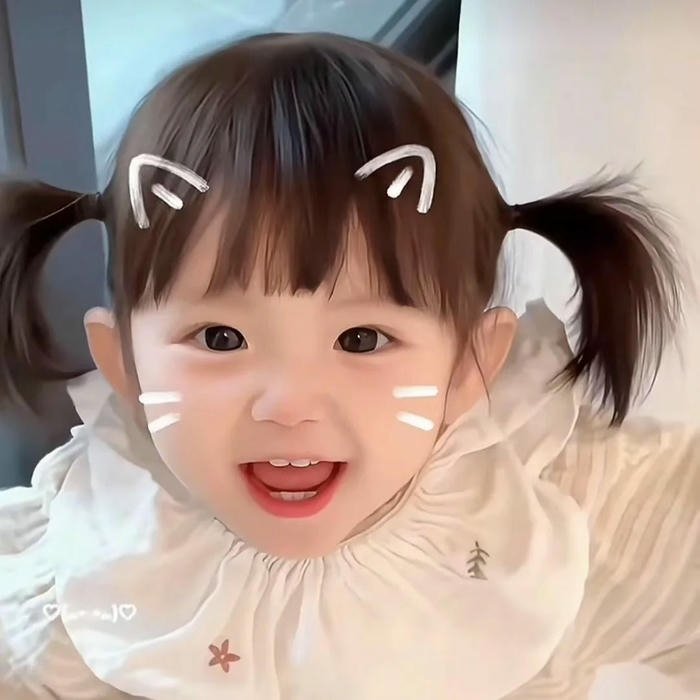 Avatar em bé cute bé gái dùng filter mèo cười xinh