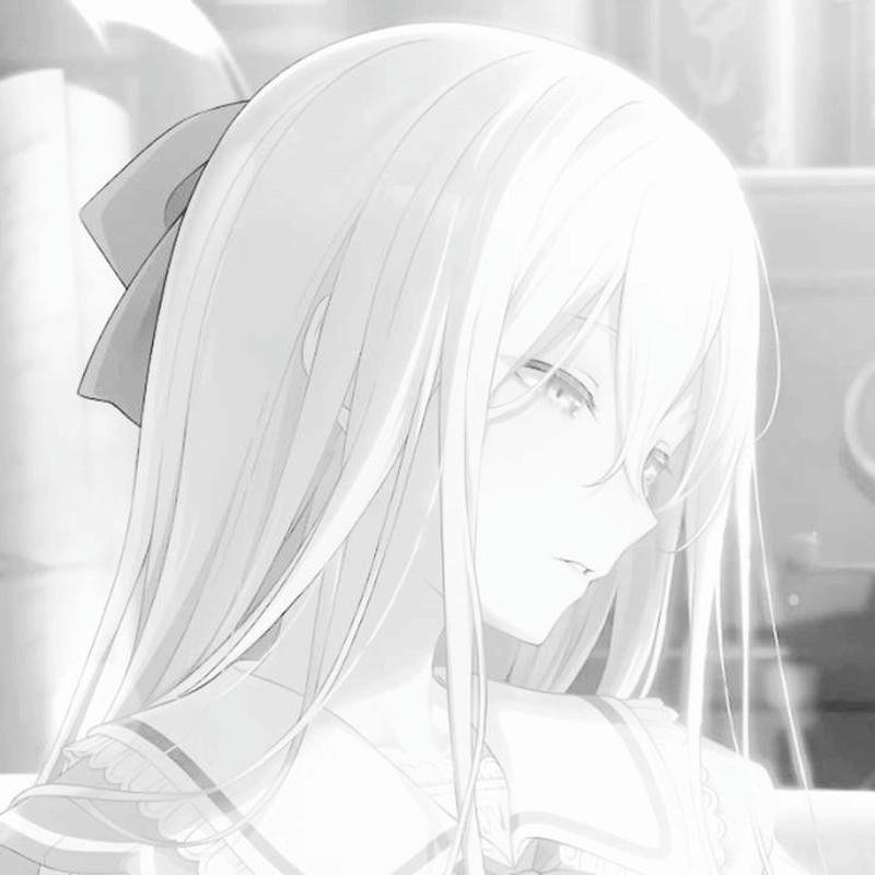 Avatar trắng tinh góc nghiêng cô gái tóc dài dịu dàng