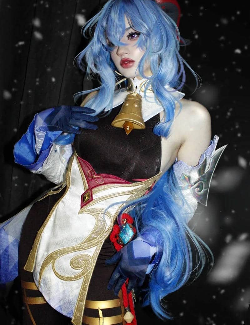 Cosplay Ganyu rực rỡ trong không gian fantasy