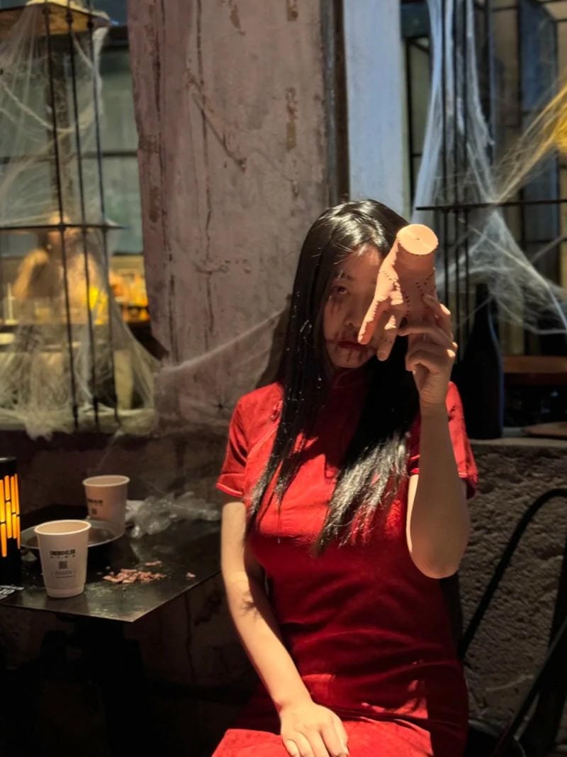 Cosplay ma nữ đáng sợ phong cách cổ xưa