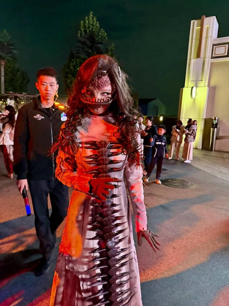Halloween cosplay yêu quái cực nổi bật