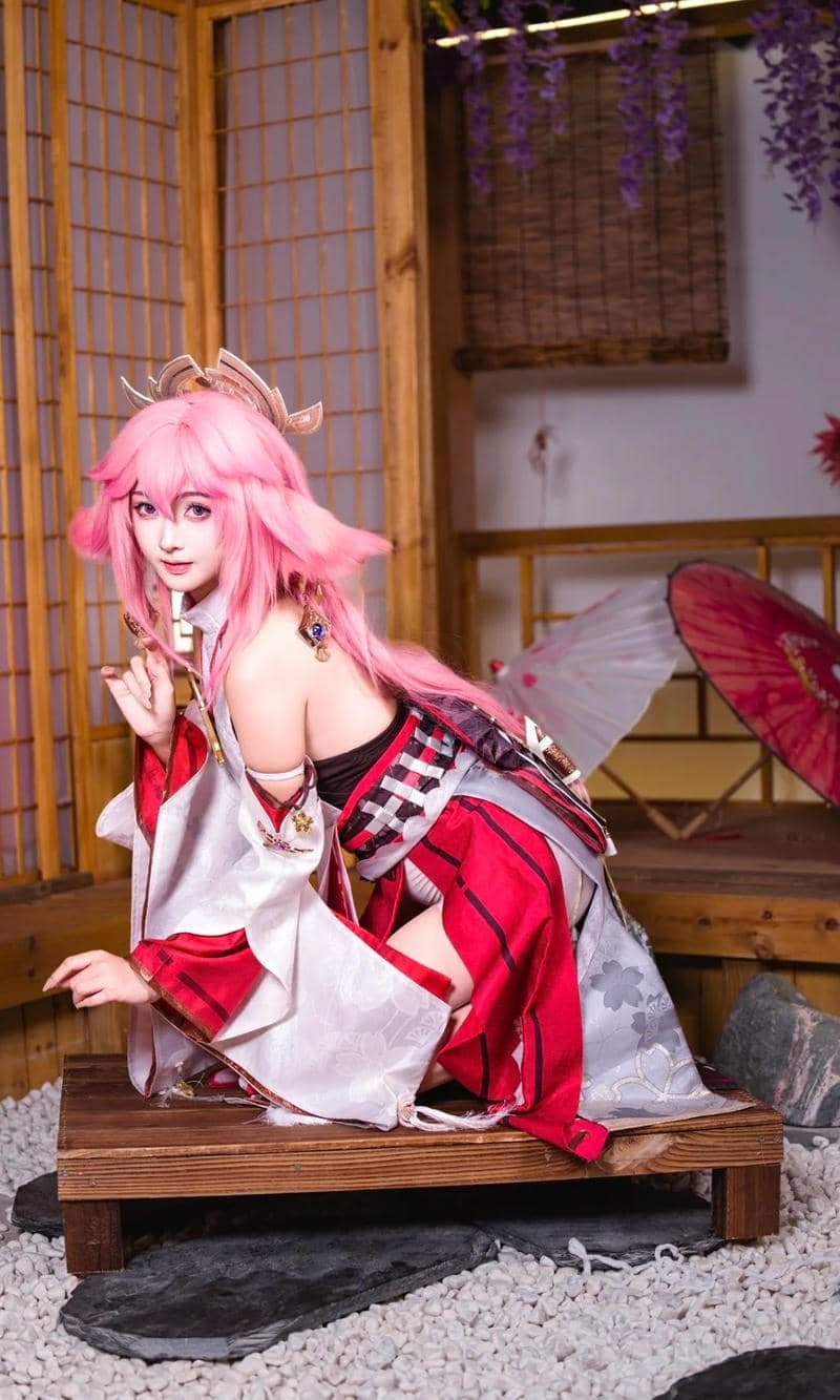 Hình Yae Miko cosplay cosplay nhân vật nổi tiếng