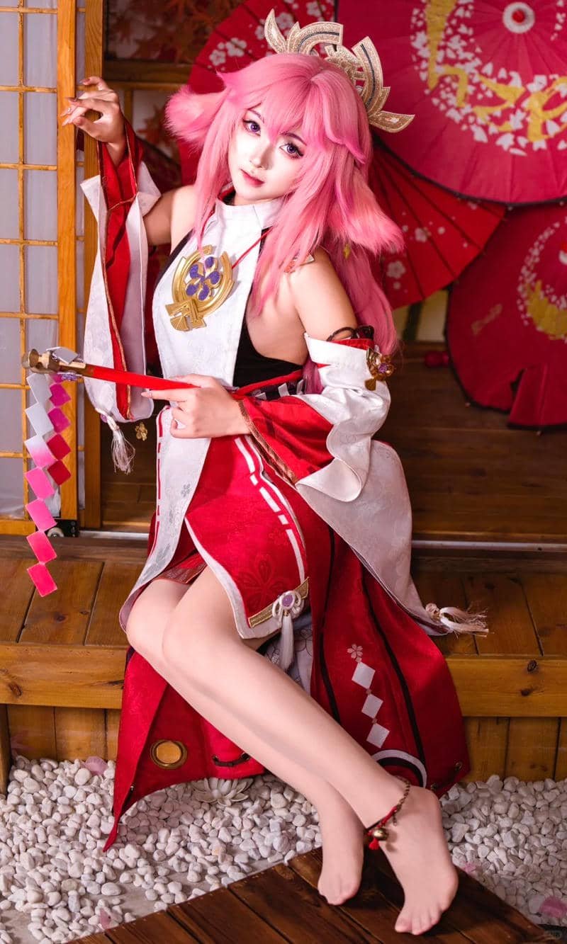 Yae Miko cosplay chụp studio chuyên nghiệp
