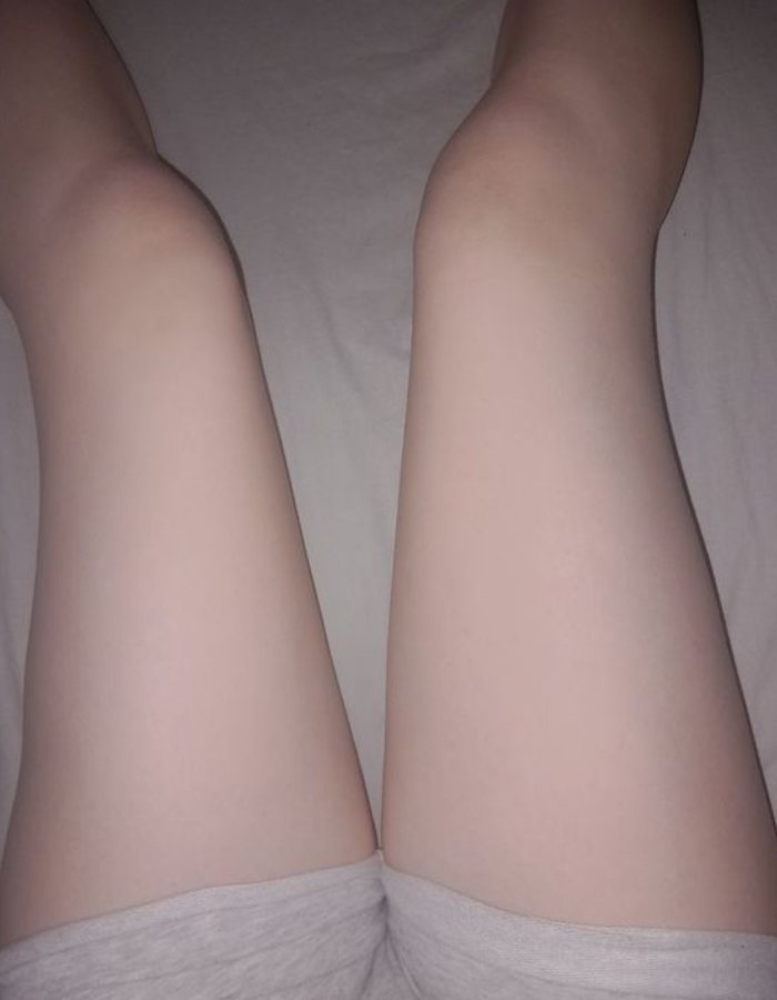 ảnh đùi gái xinh làn da mịn màng