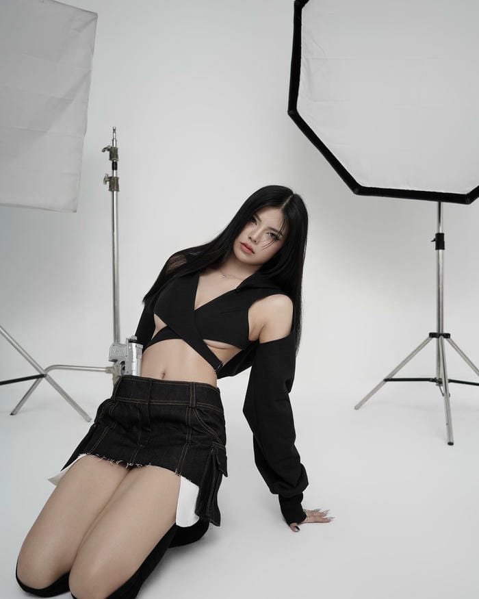 cảnh nhẹ nhàng mai dora bikini dáng đẹp