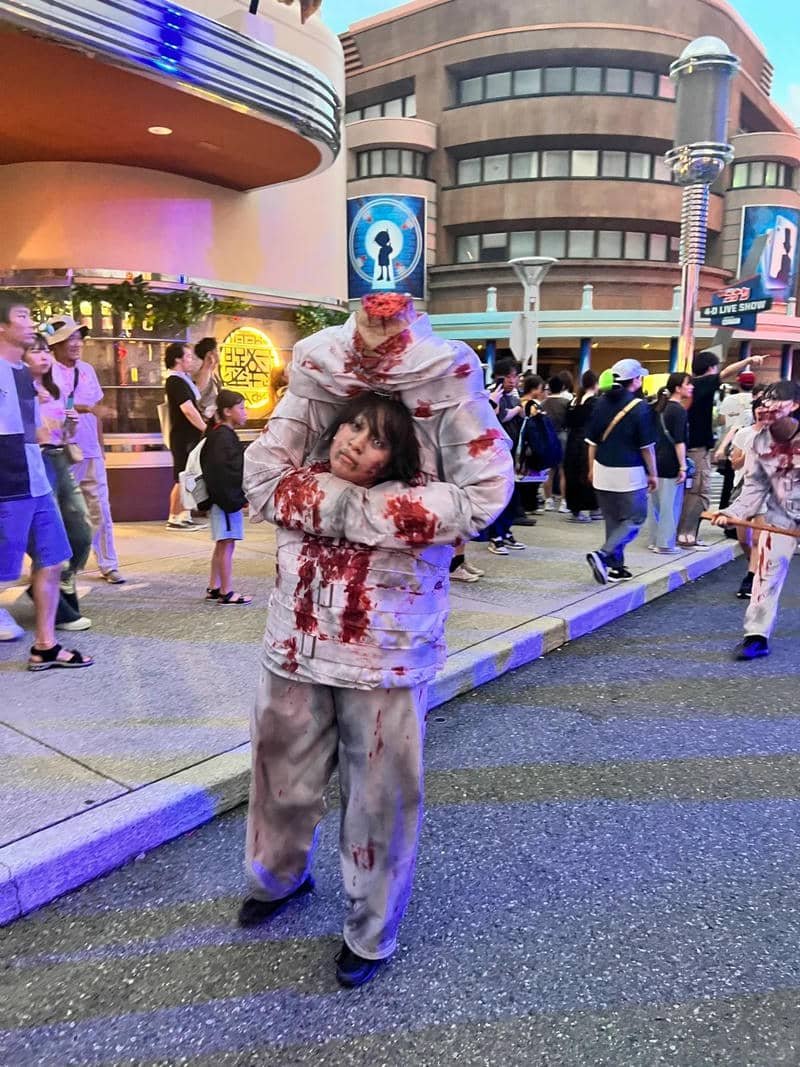 cosplay Halloween tạo hình đầy ma mị cuốn hút