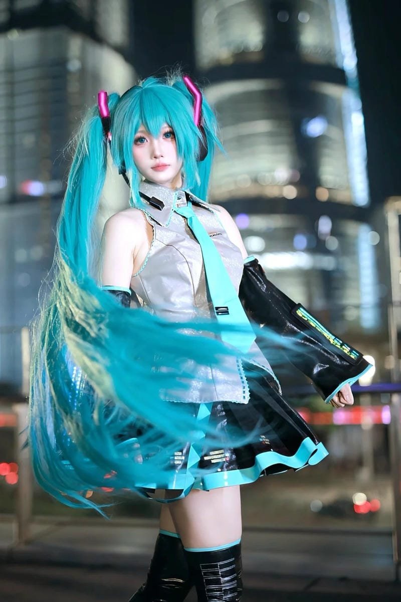 cosplay miku mang không khí sôi động tích cực