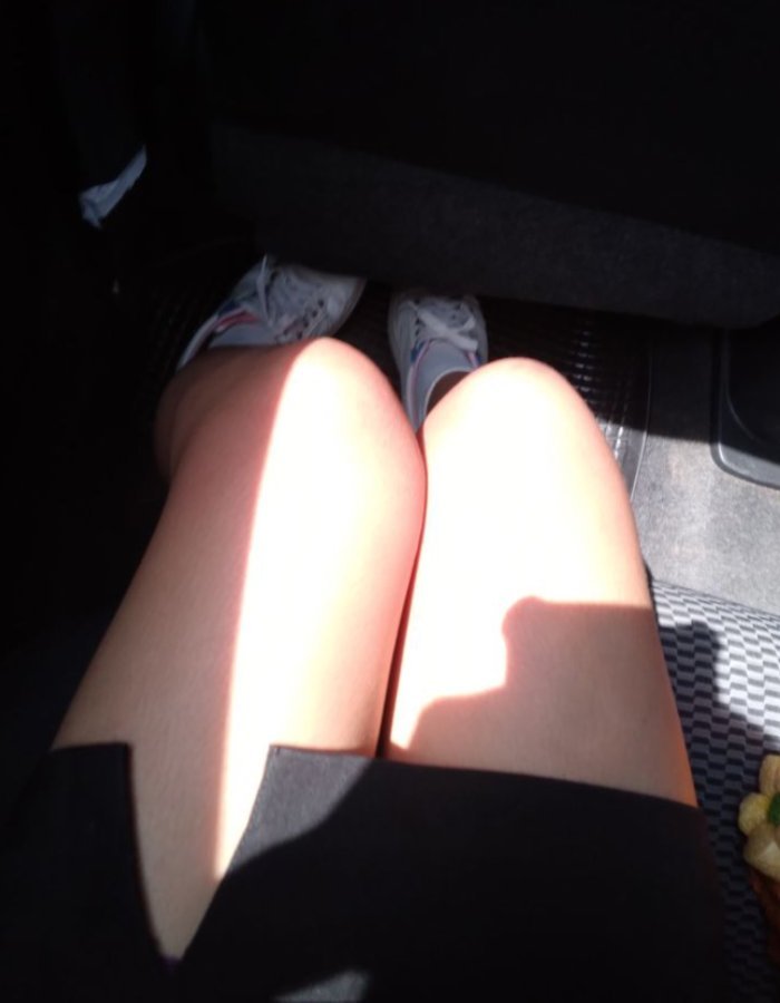 hình ảnh đùi gái xinh nhìn cực mê