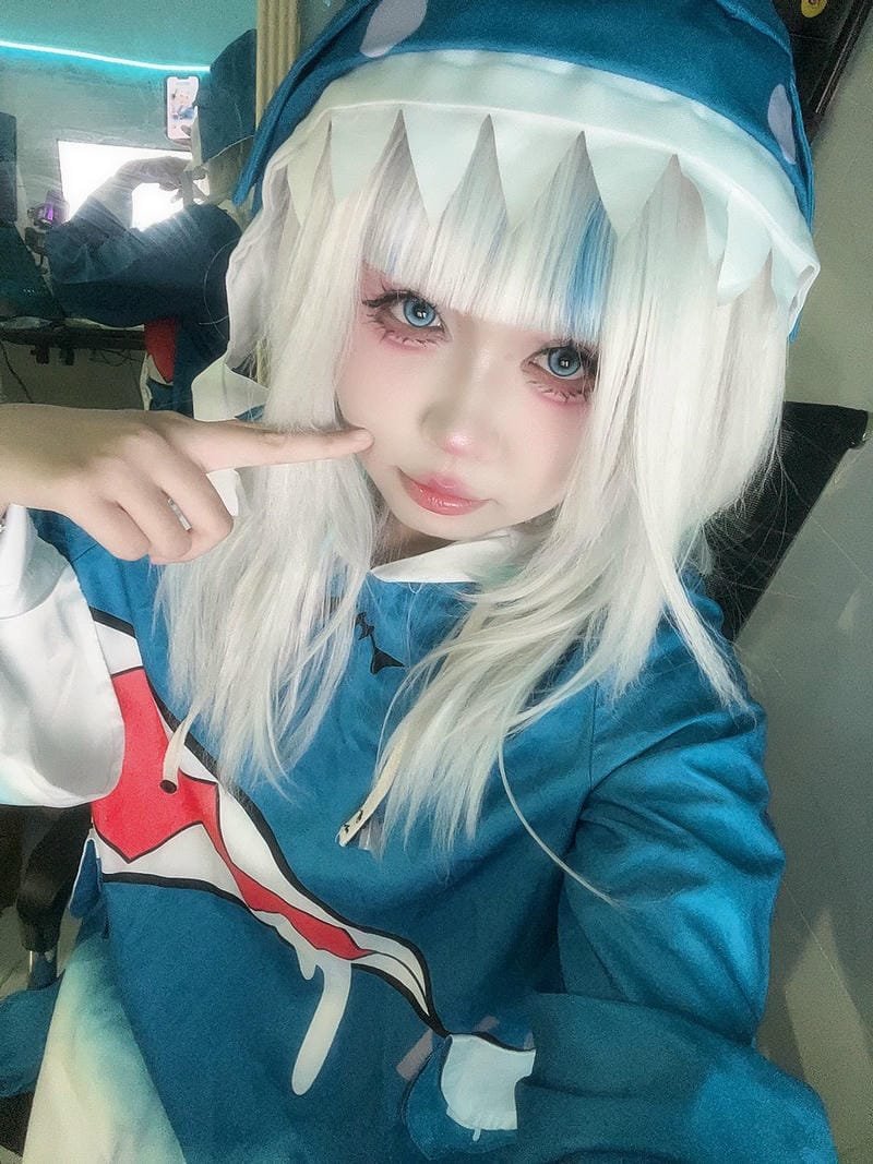 hóa trang Gawr Gura phong cách kawaii