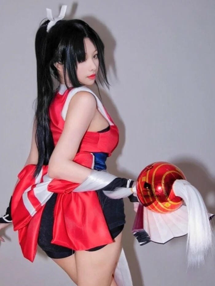 mai shiranui cosplay giữ tinh thần nguyên bản nhân vật