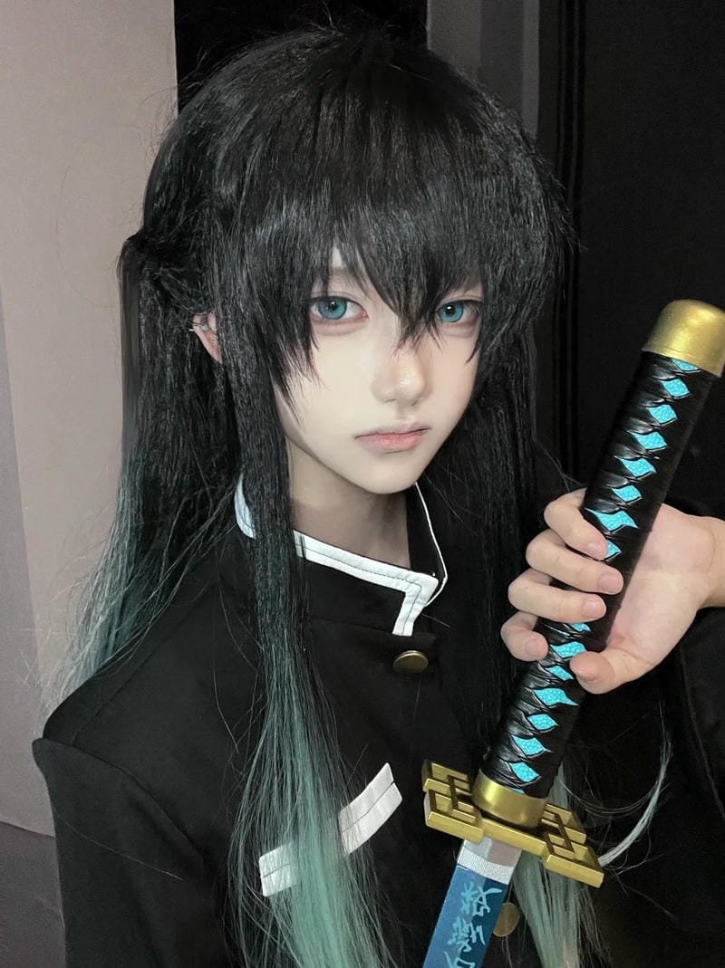 muichiro cosplay gợi chiều sâu cảm xúc nhân vật