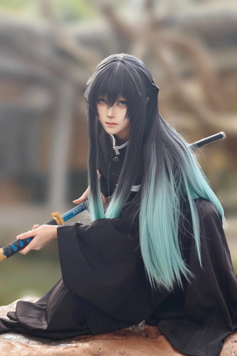 muichiro cosplay mang nét mong manh khó đoán