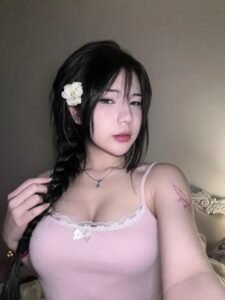 ngực bự siêu nogns bỏng ảnh học sinh vú to