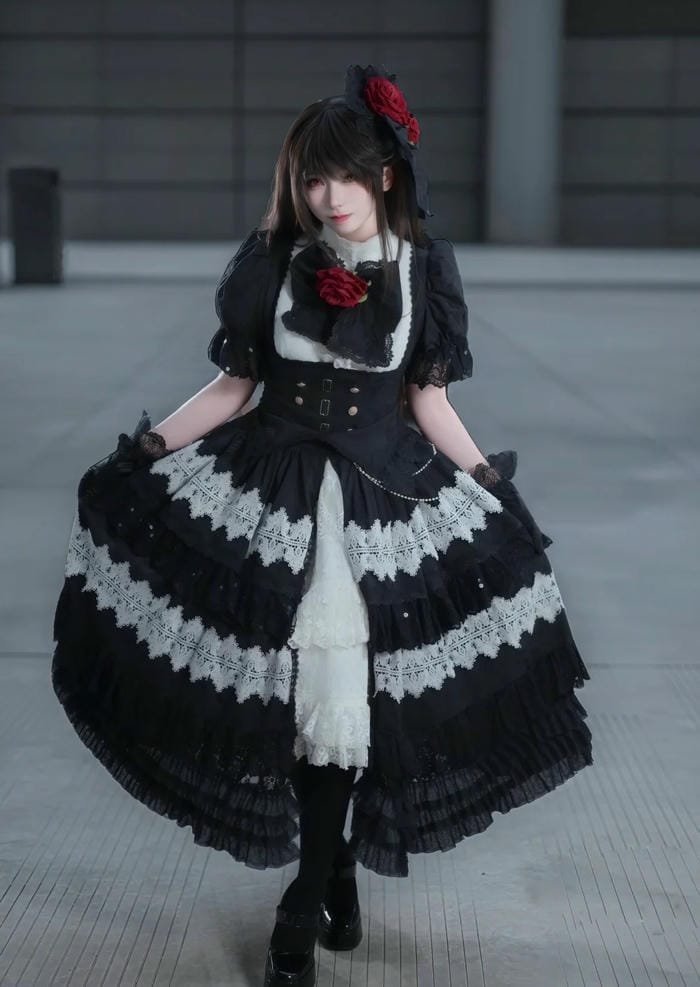 phong cách dark fantasy hợp cosplay kurumi