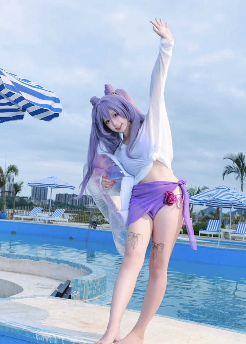 Ảnh gái xinh cosplay mặc bikini với tạo hình anime cuốn hút