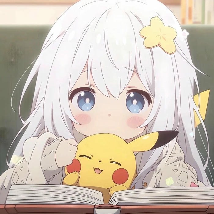 Avatar nhân vật hoạt hình bé gái ôm gấu Pikachu vàng