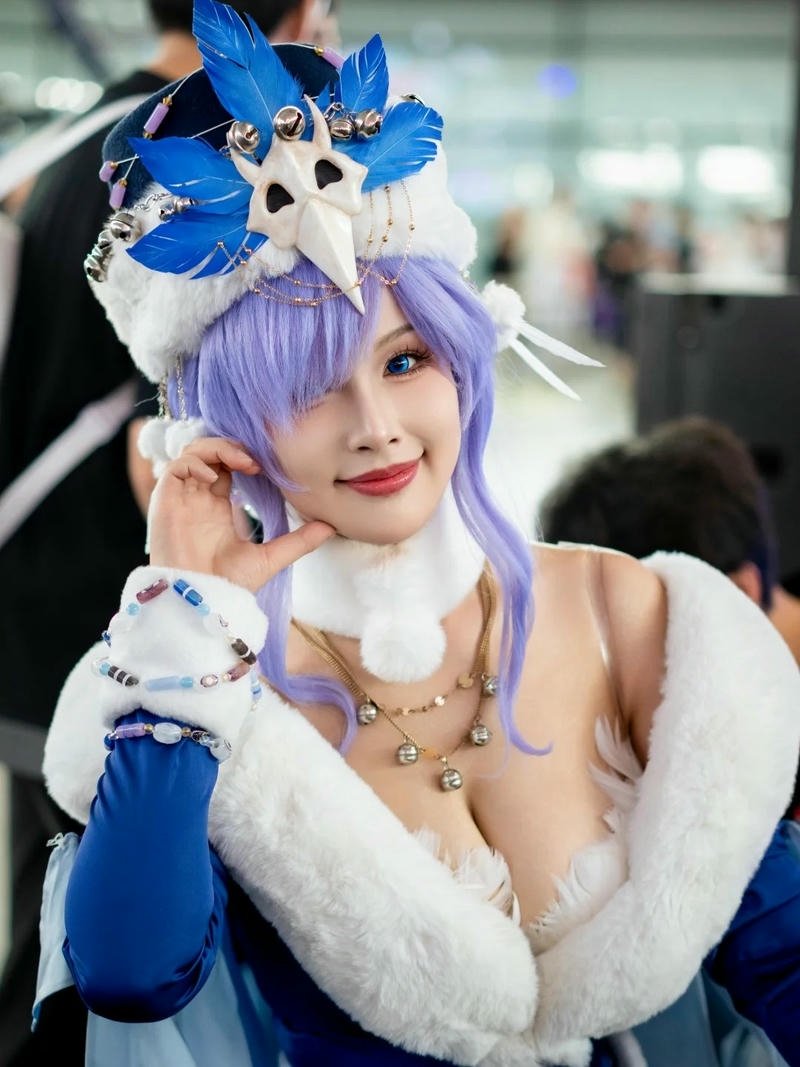 Cosplay Trung Quốc đội mũ lông xanh trắng dễ thương