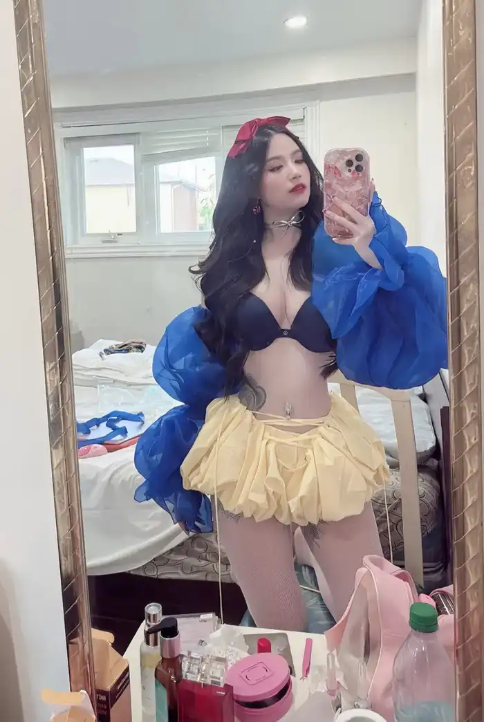 Linh Miu bikini trong bộ ảnh đẹp