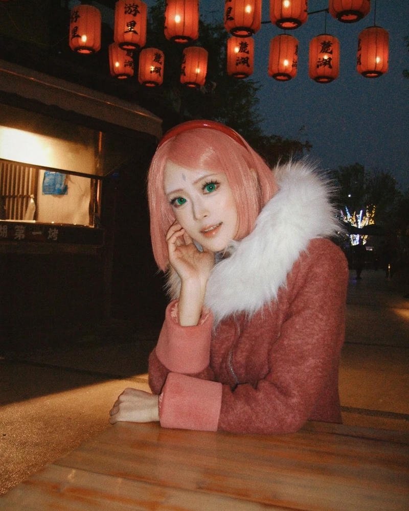 Sakura Haruno Cosplay mặc áo khoác mùa đông ấm áp