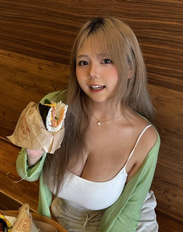 ảnh gái xinh sexy vibe thời trang