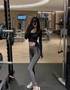 nhìn là cuốn ngay gái xinh tập gym