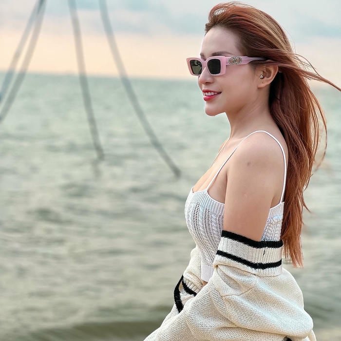 phong cách mùa hè thể hiện qua khả như bikini