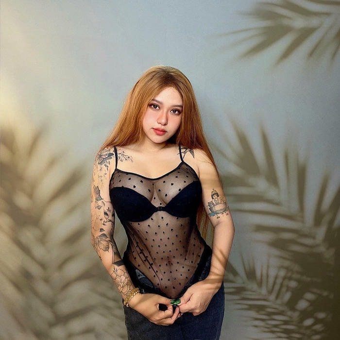 thân hình mềm mại suzie nguyễn bikini sexy