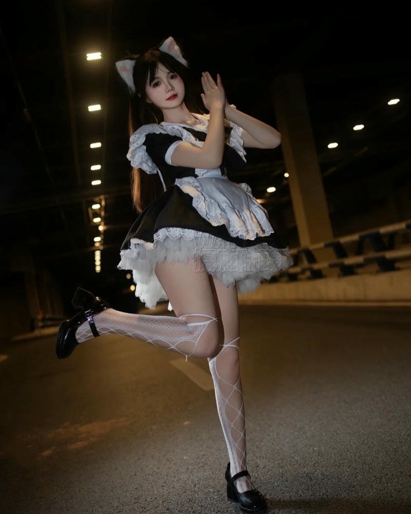 Cosplay cute thần thái tươi tắn rạng rỡ