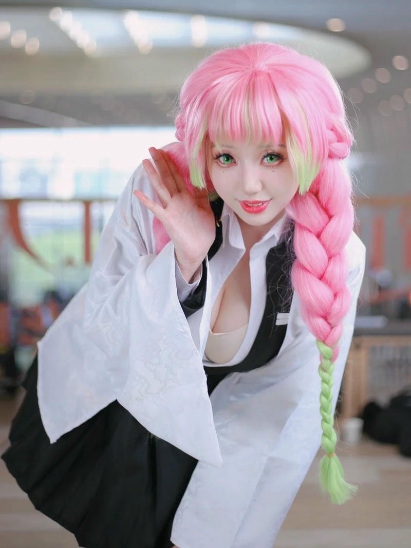 Cosplay kimetsu no yaiba khí chất đặc trưng nổi bật