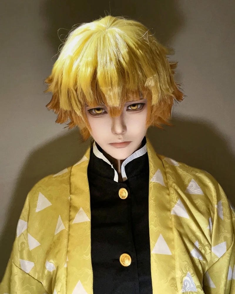 Cosplay kimetsu no yaiba trang phục sắc nét nổi bật