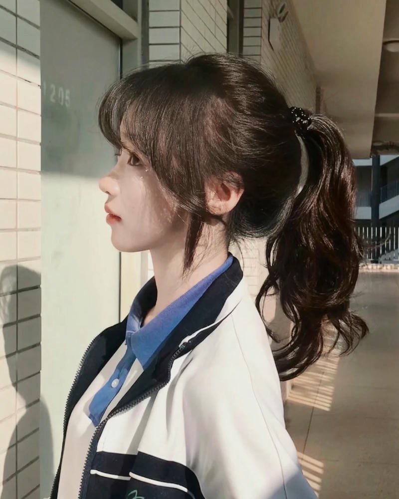 Cosplay nữ sinh vẻ ngoài đáng yêu đầy cá tính