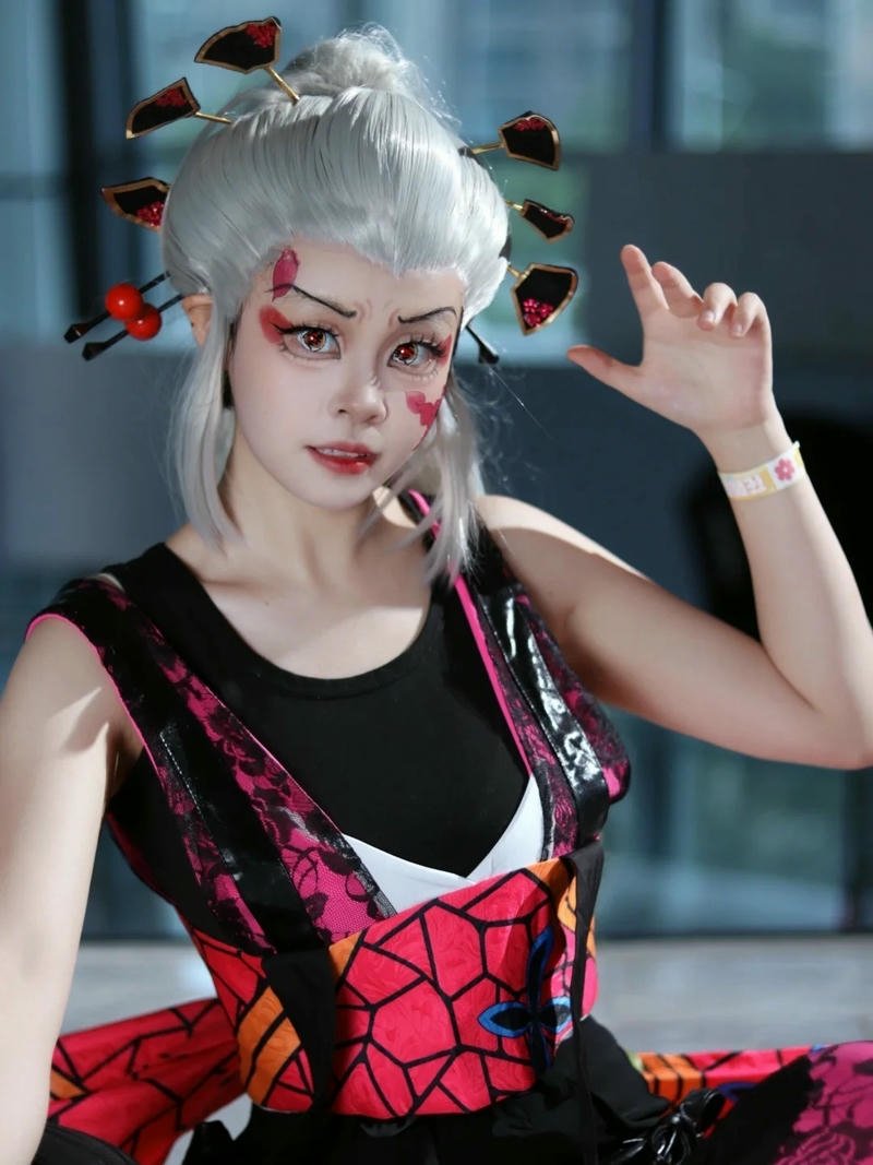 Daki cosplay ánh mắt cuốn hút giàu biểu cảm