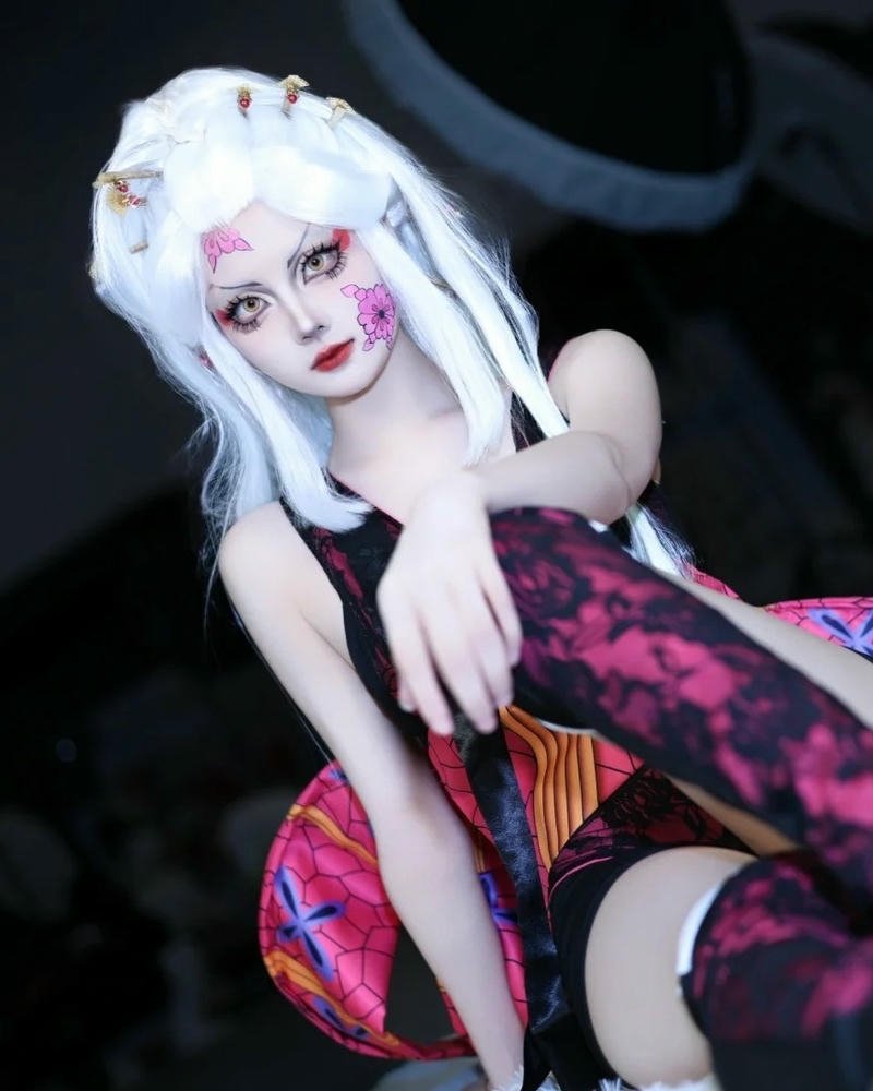Daki cosplay thần thái nổi bật giàu bản sắc