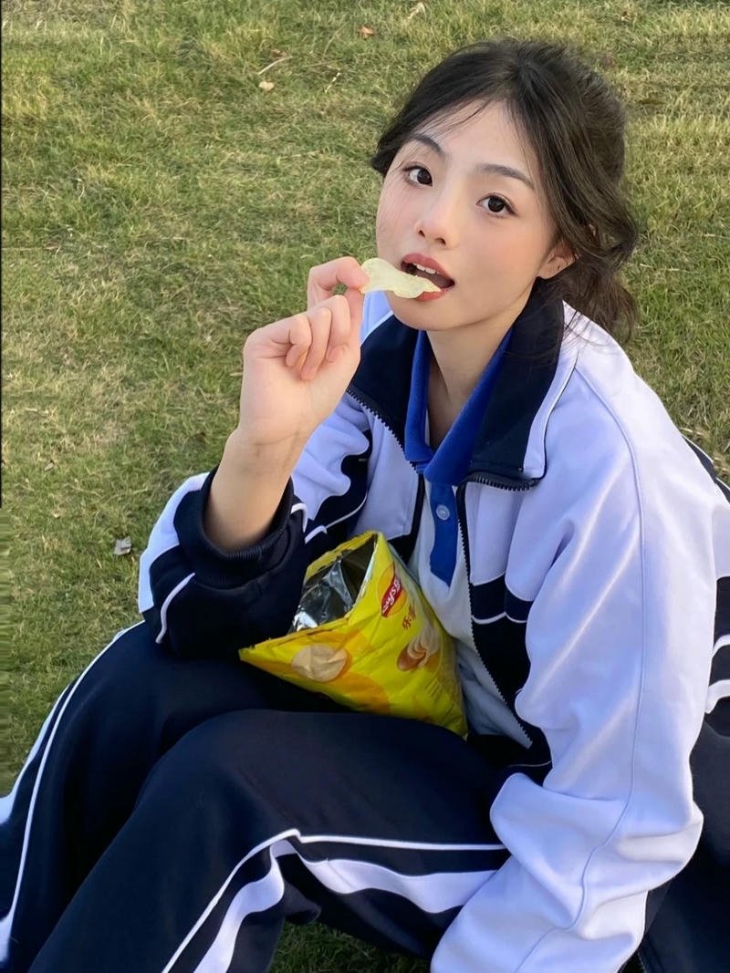 Diện mạo nữ sinh khi hóa trang đáng yêu