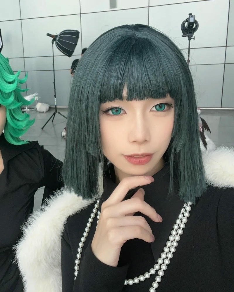 Fubuki cosplay khí chất sang trọng đầy hấp dẫn